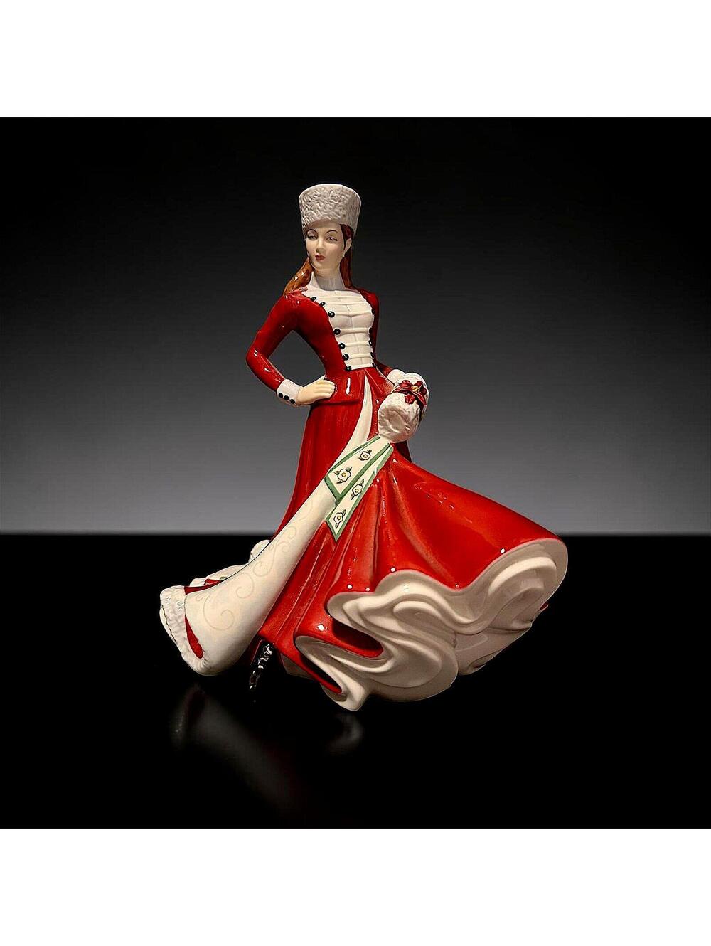 Royal Doulton Pretty Ladies Christmas Day 2007 HN4911 - 8.5" - Handmade 10253